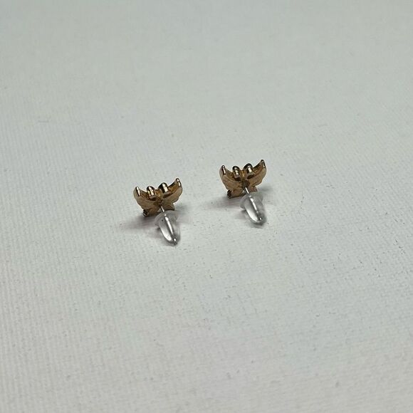 VINTAGE Gold Tone Butterfly Stud Earrings - Picture 3 of 5